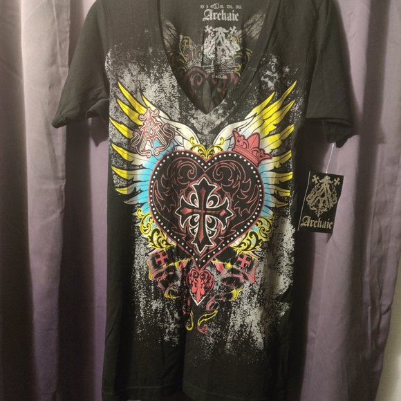 Cute women's heart, wings t-shirt - Picture 7 of 16